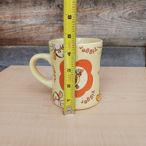 Walt Disney Parks‎ Tigger Mug Large Orange Textured Flower 3D Ceramic Cup  15 oz - Picture 7 of 8